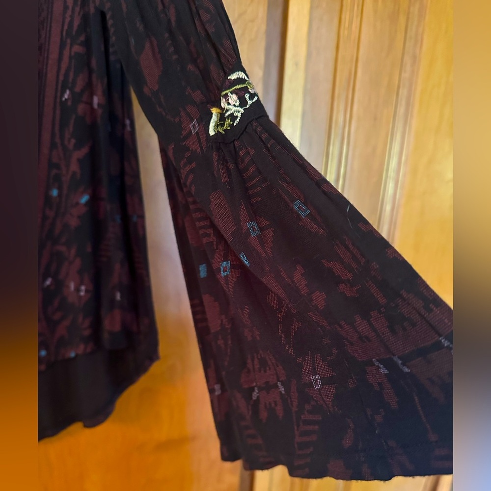 Lucky Brand Black Burgundy with Floral Embroidery Bell Sleeve Blouse, size L - Picture 4 of 5
